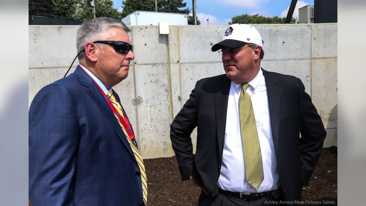 New Orleans Saints - The Saints and the Mercedes-Benz Superdome are  unveiling a newly renovated specialty cocktail tavern themed space in honor  of the team's late owner Tom Benson. The project was