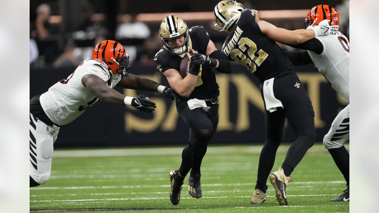 Saints to move Taysom Hill to tight end in 2022