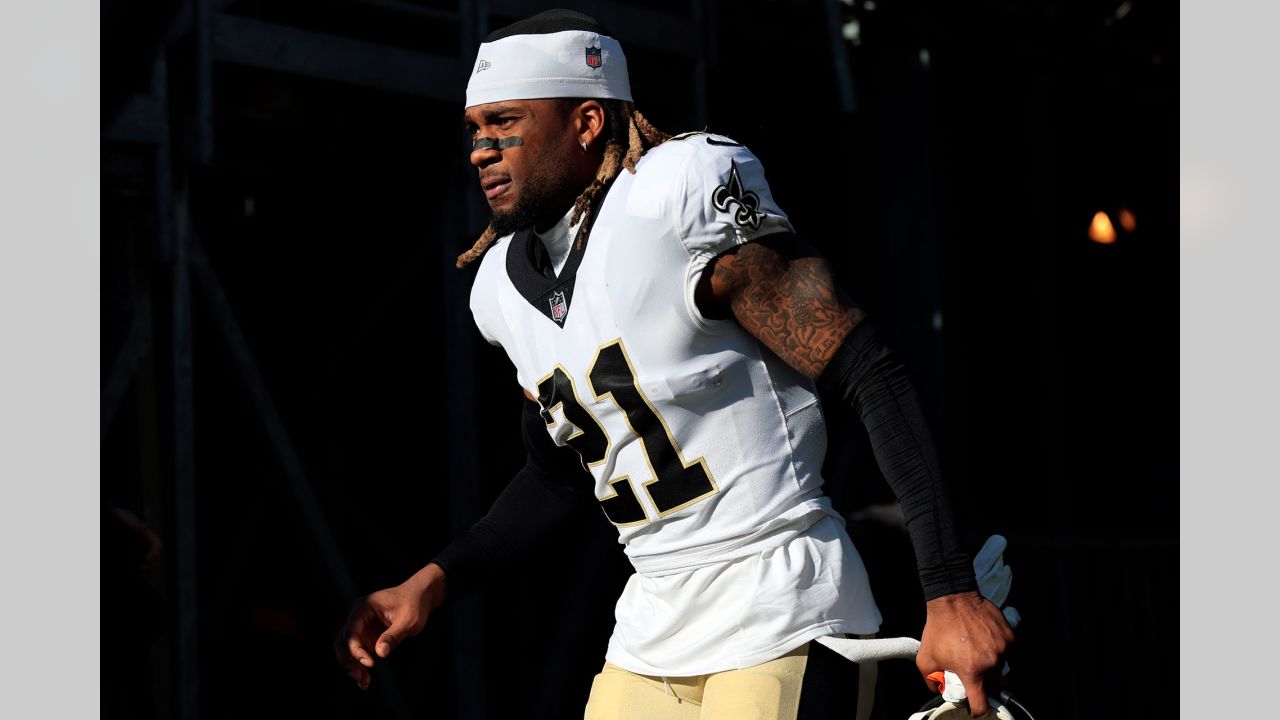 New Orleans Saints cornerback Bradley Roby (21) in action during an NFL  football game against the Seattle Seahawks, Sunday, Oct. 9, 2022, in New  Orleans. (AP Photo/Tyler Kaufman Stock Photo - Alamy