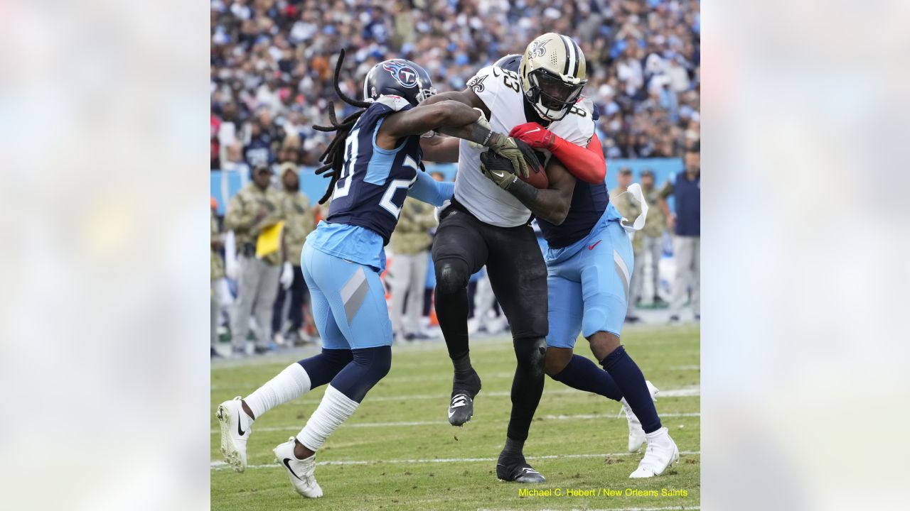 Former Vols WR Marquez Callaway catches Saints QB Drew Brees' 7,000th pass