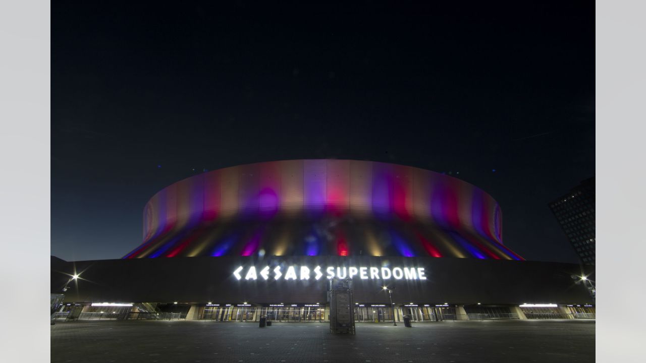 New Orleans Saints on X: The #Saints Team Shop at the @MBSuperdome is open  today through Saturday! 