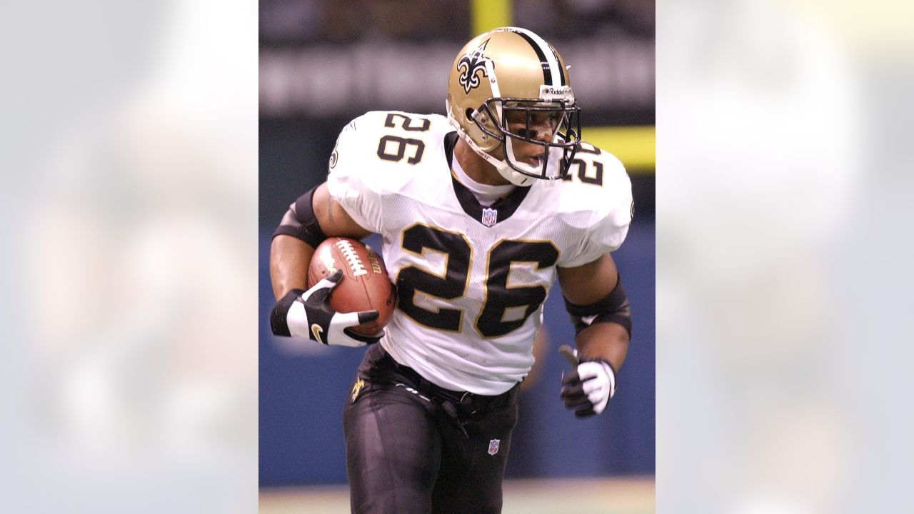 Deuce McAllister New Orleans Saints Jersey - Mississippi Sports Hall of Fame