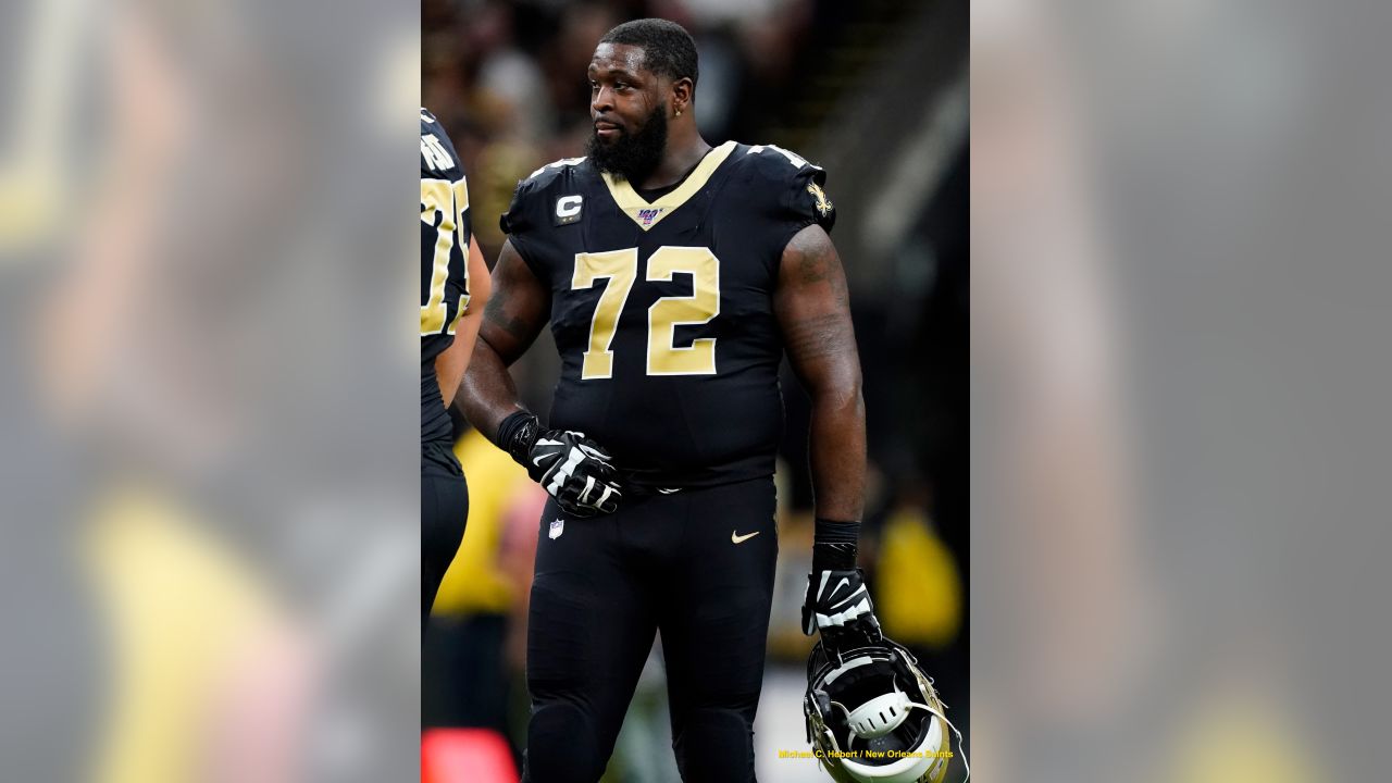 East Rutherford, New Jersey, USA. 1st Oct, 2018. New Orleans Saints  offensive tackle Terron Armstead (72) during warm ups before a game between  the New Orlean Saints and the New York Giants