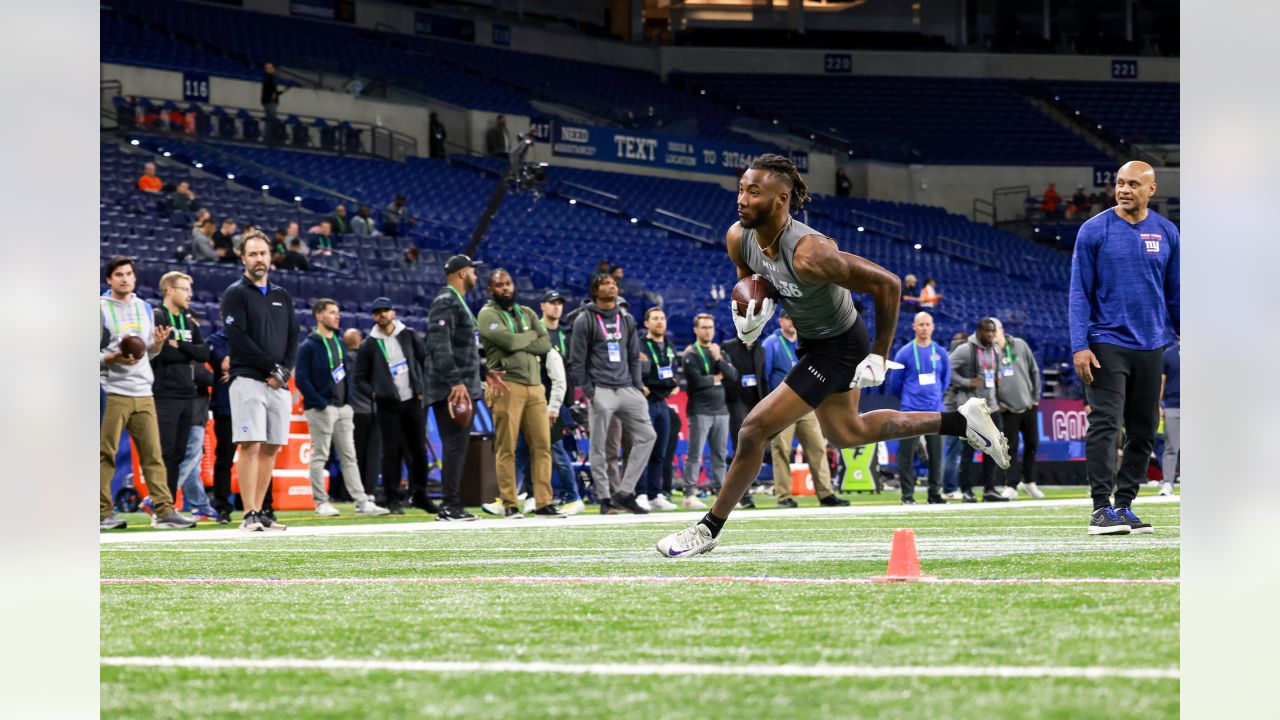 LSU cornerback Mekhi Garner runs the 40-yard dash at the 2023 NFL Scouting  Combine