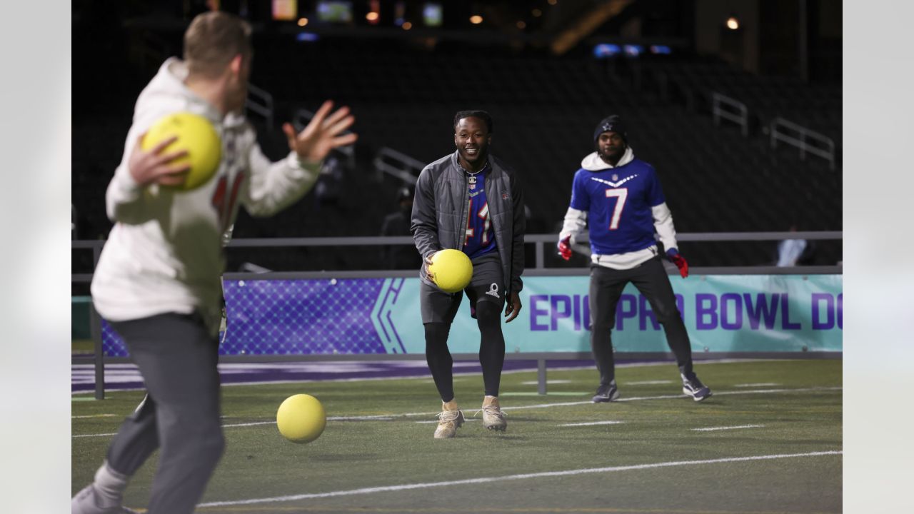 Photos: Alvin Kamara participates in Epic Pro Bowl Dodgeball game