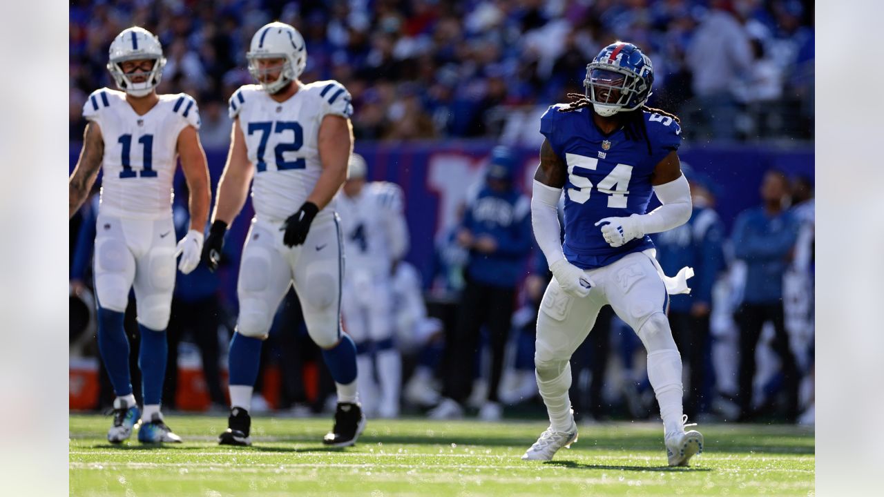 Oct 6, 2019: Dallas Cowboys middle linebacker Jaylon Smith #54 before an  NFL game between the