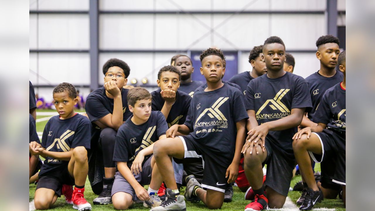 Alvin Kamara hosts second annual youth football camp