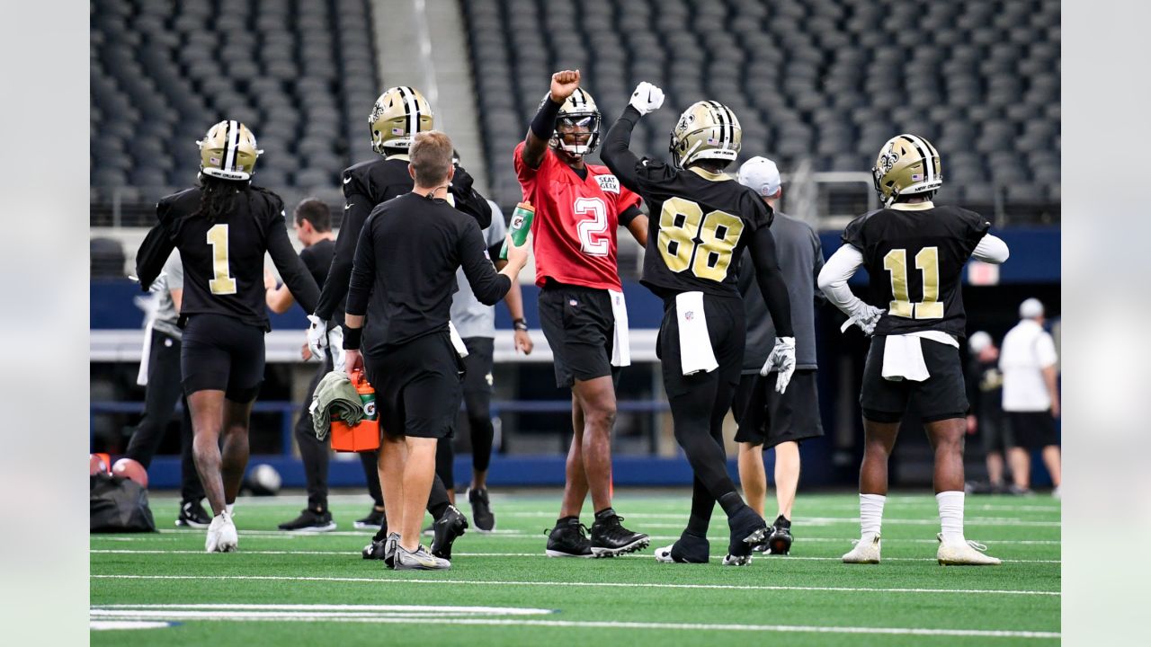 Photo: Packers vs Saints in the NFL opening game at TIAA Bank Field in  Jacksonville, Florida. - JAP20210912002 