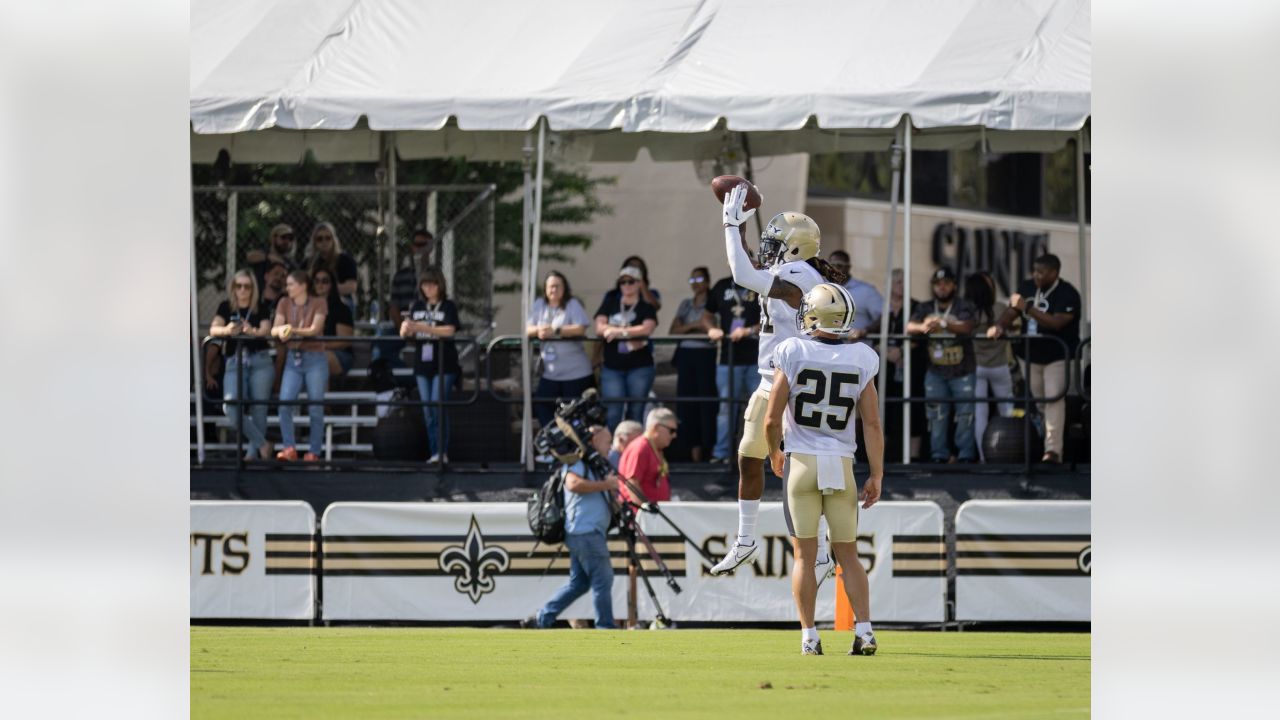 New Orleans Saints rookie cornerback Alontae Taylor taking hands-on  approach to training camp