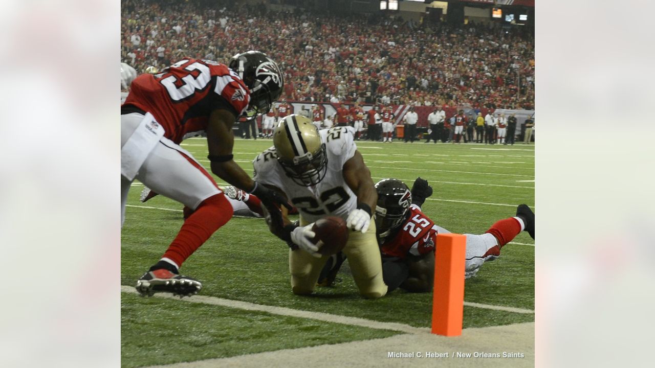 ⬛️ Week 1: Black jerseys, black pants ⬛️ - New Orleans Saints