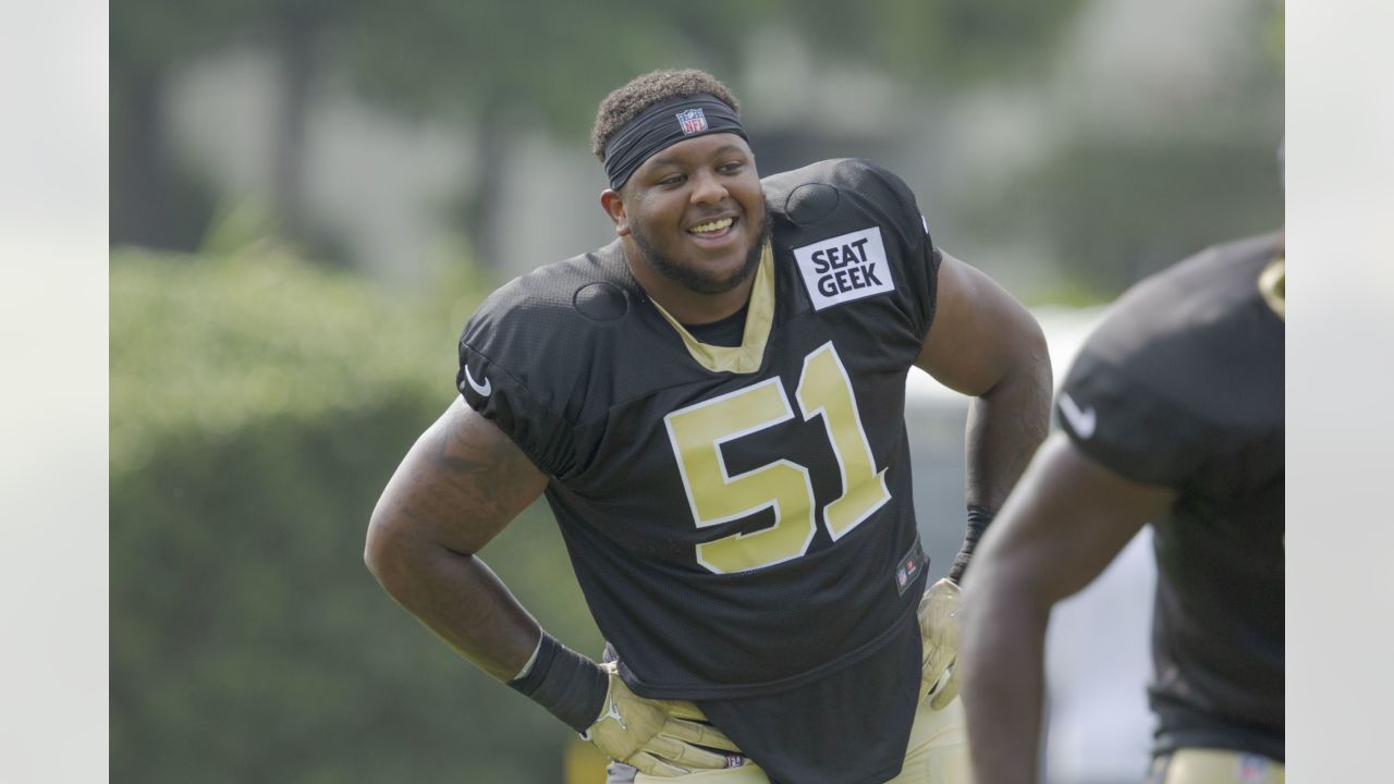 New Orleans Saints rookie defensive end Payton Turner exhibiting