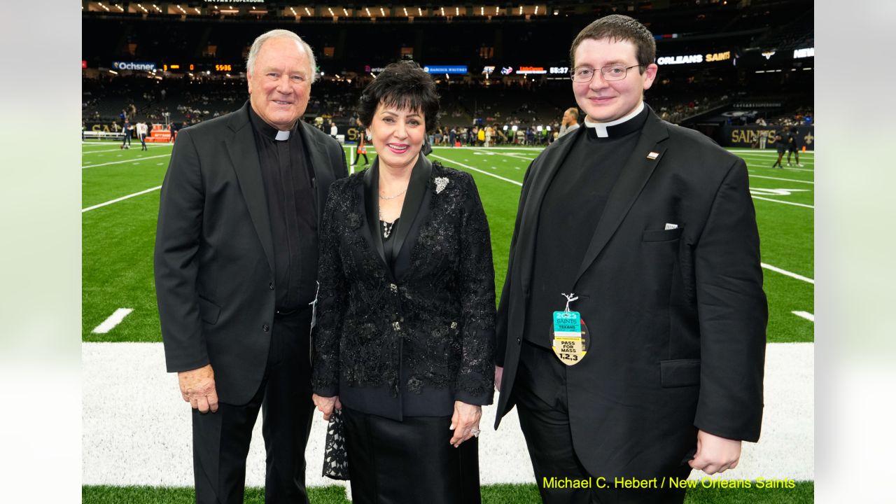 Photos: Fans and Sideline Guests, Saints vs. Texans