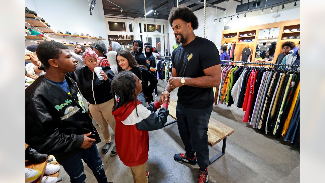 New Orleans Saints on Twitter: Last night, @CamJordan94 gifted 30 kids  from the Youth Empowerment Project (@YEPNOLA) with a pair of sneakers of  their choice! 