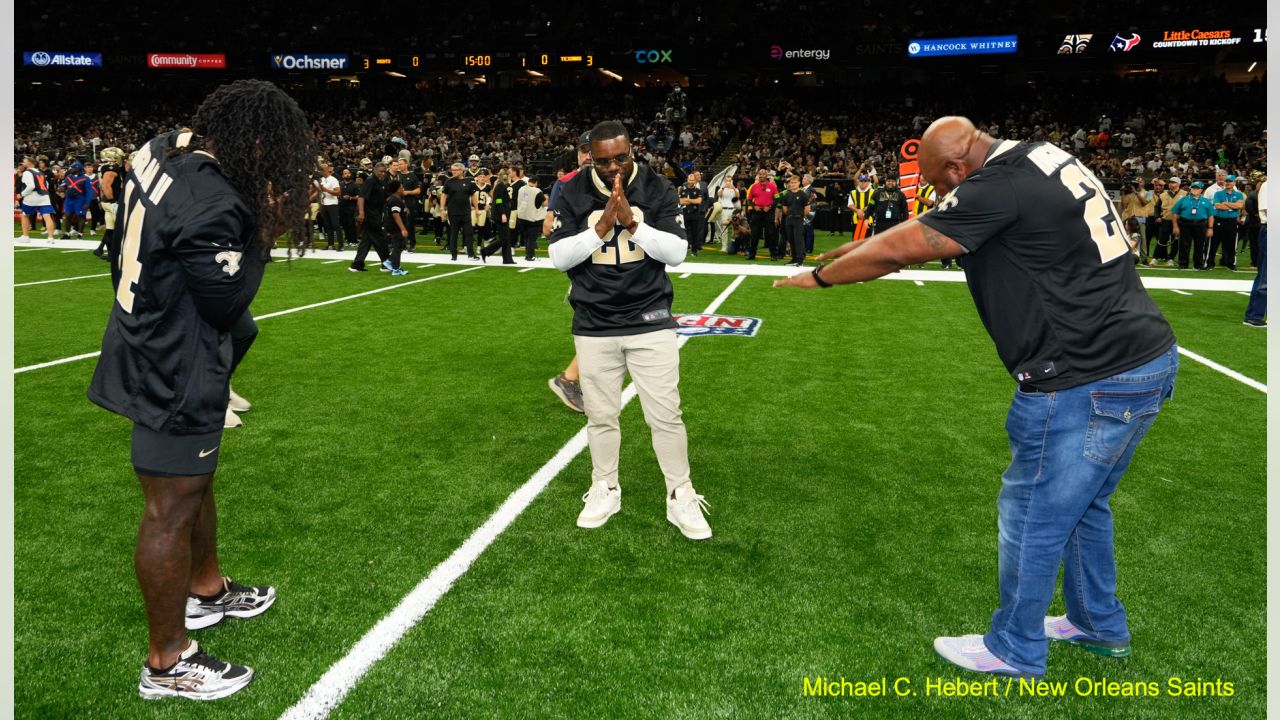 Photos: Pregame, Saints vs. Texans