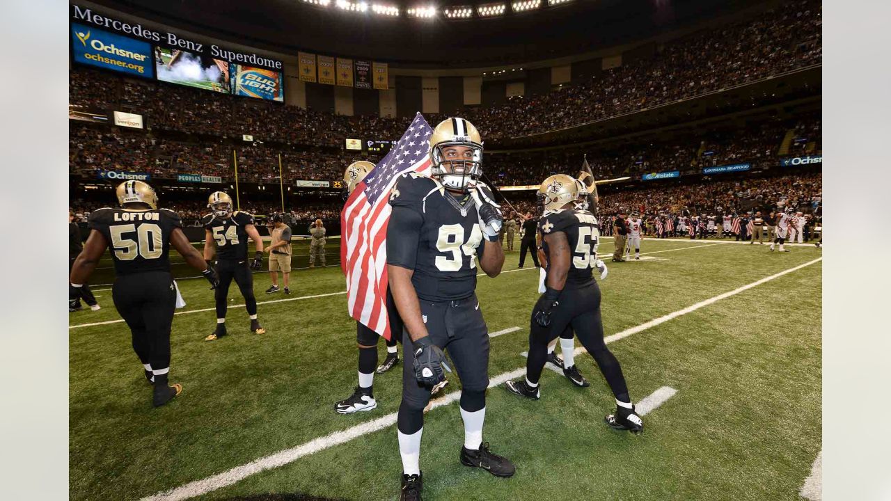 New Orleans Saints defensive end Cameron Jordan (94) defends against  Pittsburgh Steelers tight end Connor Heyward (83) during an NFL football  game, Sunday, Nov. 13, 2022, in Pittsburgh, PA. (AP Photo/Matt Durisko