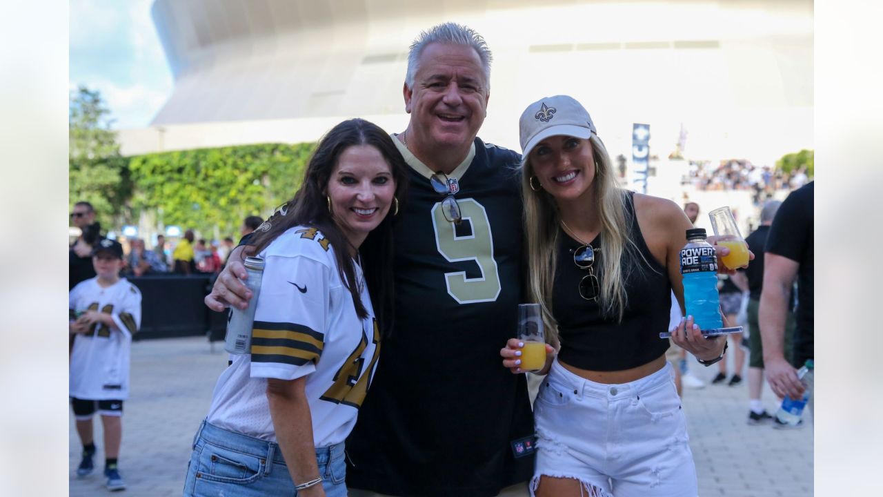 Fans in Champions Square: Buccaneers Game