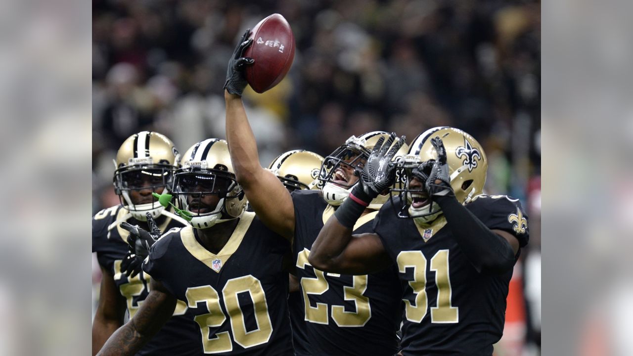 Marshon Lattimore named NFL Defensive Rookie of the Month - Canal