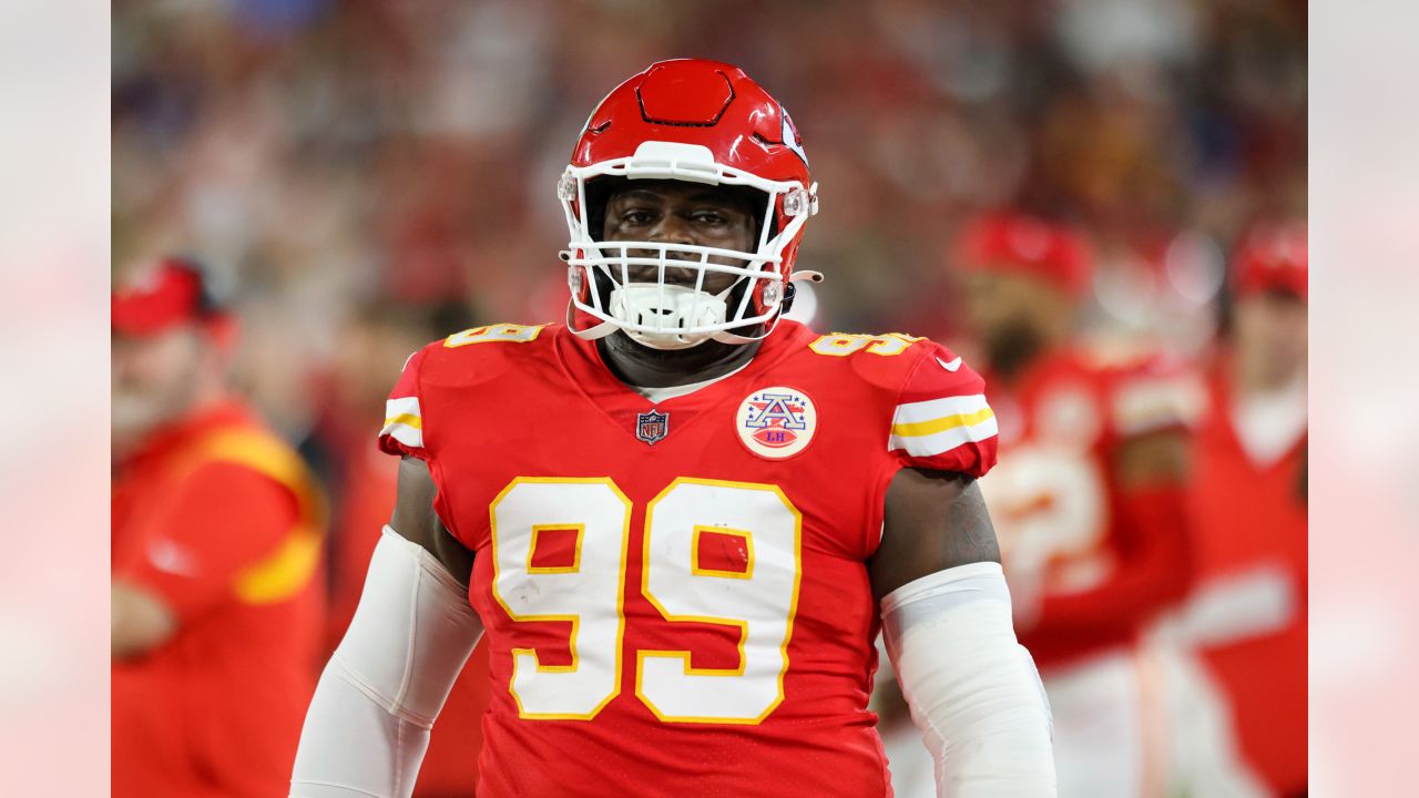 BREAKING: Former Chiefs DL Khalen Saunders SIGNS with Saints 