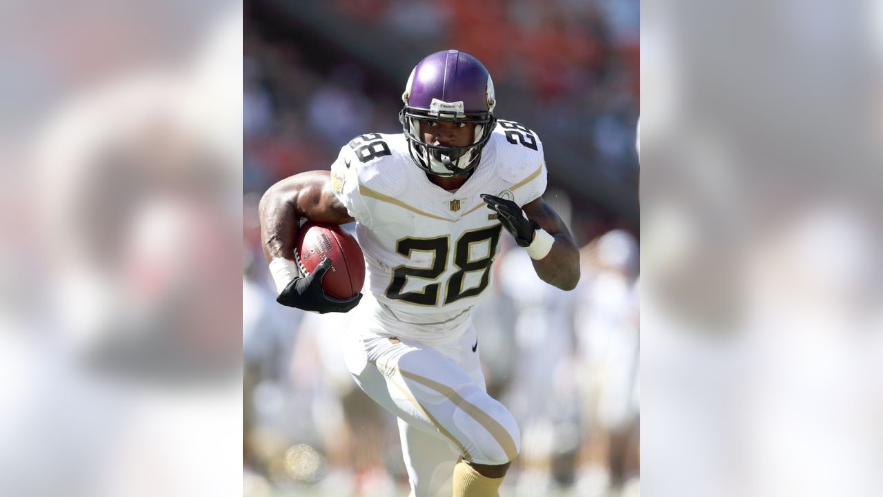 Adrian Peterson Lands At #5 On NFL Network Top 100 - Daily Norseman