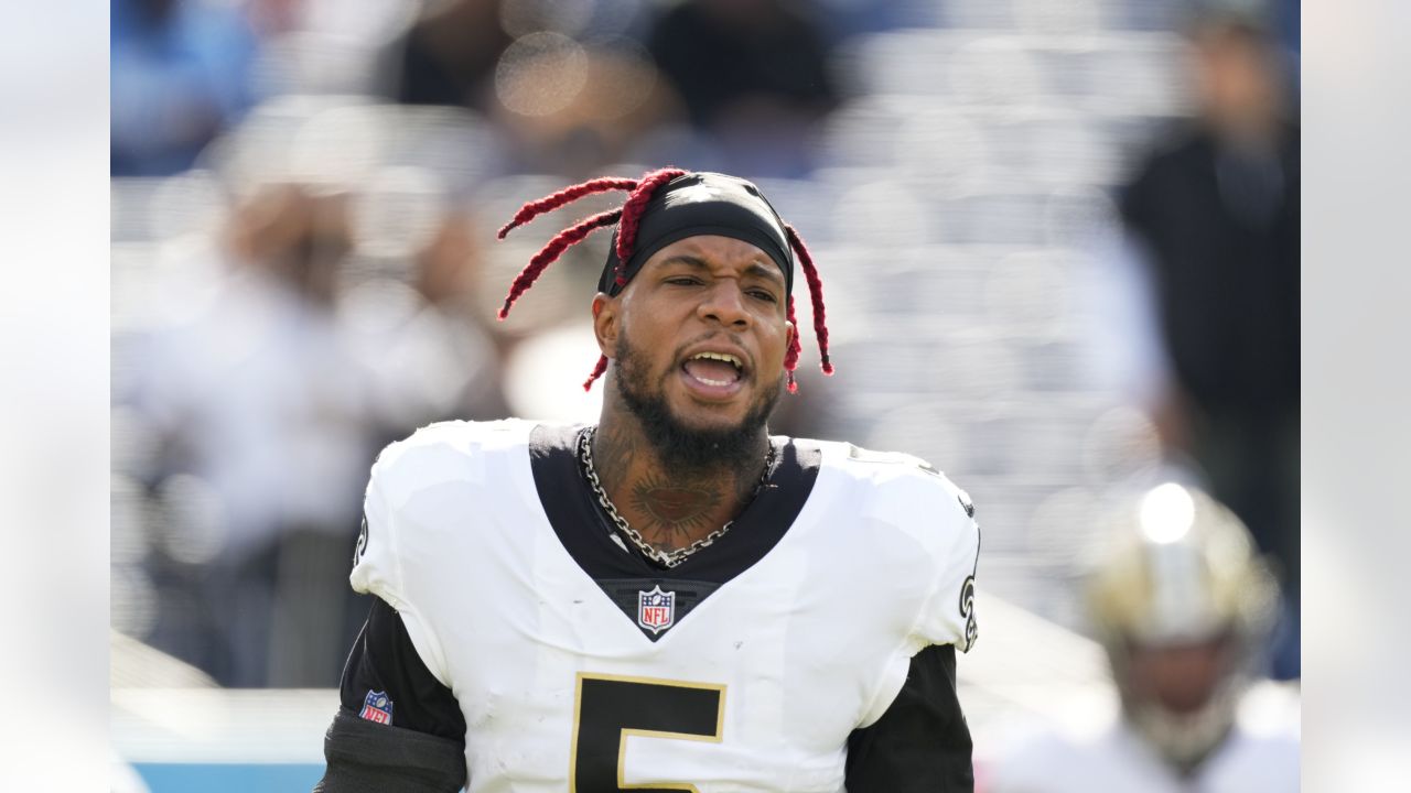 Saints LB Kwon Alexander named club's 2021 Ed Block Courage Award winner –  Crescent City Sports