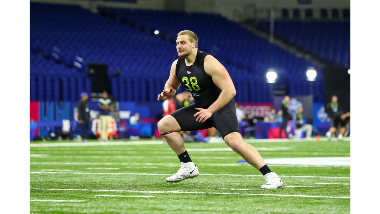 New Orleans Saints offensive tackle Trevor Penning (70) runs through drills  at the NFL team's football training camp in Metairie, La., Wednesday, Aug.  2, 2023. (AP Photo/Gerald Herbert Stock Photo - Alamy