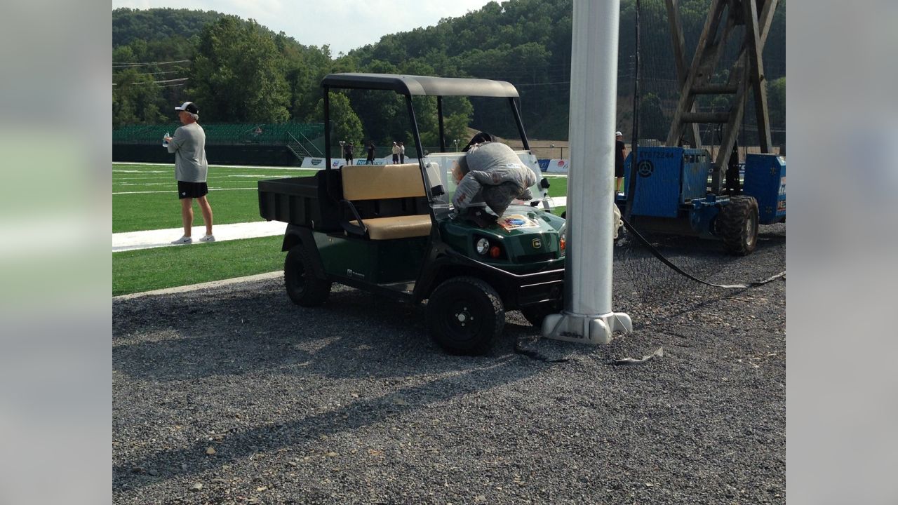 Drew Brees pulls Golf Cart prank on Sean Payton