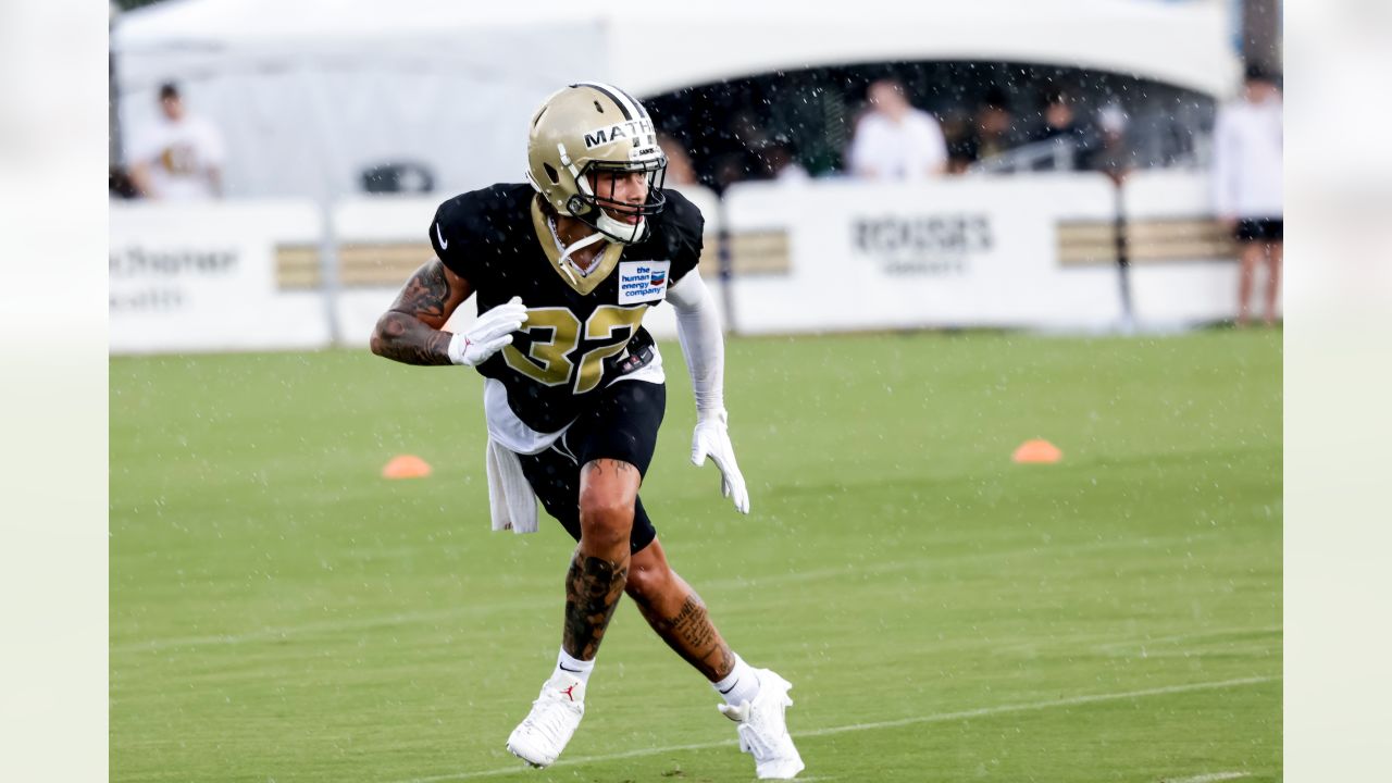 Saints QB Winston leaves practice with foot 'tweak' Southwest News