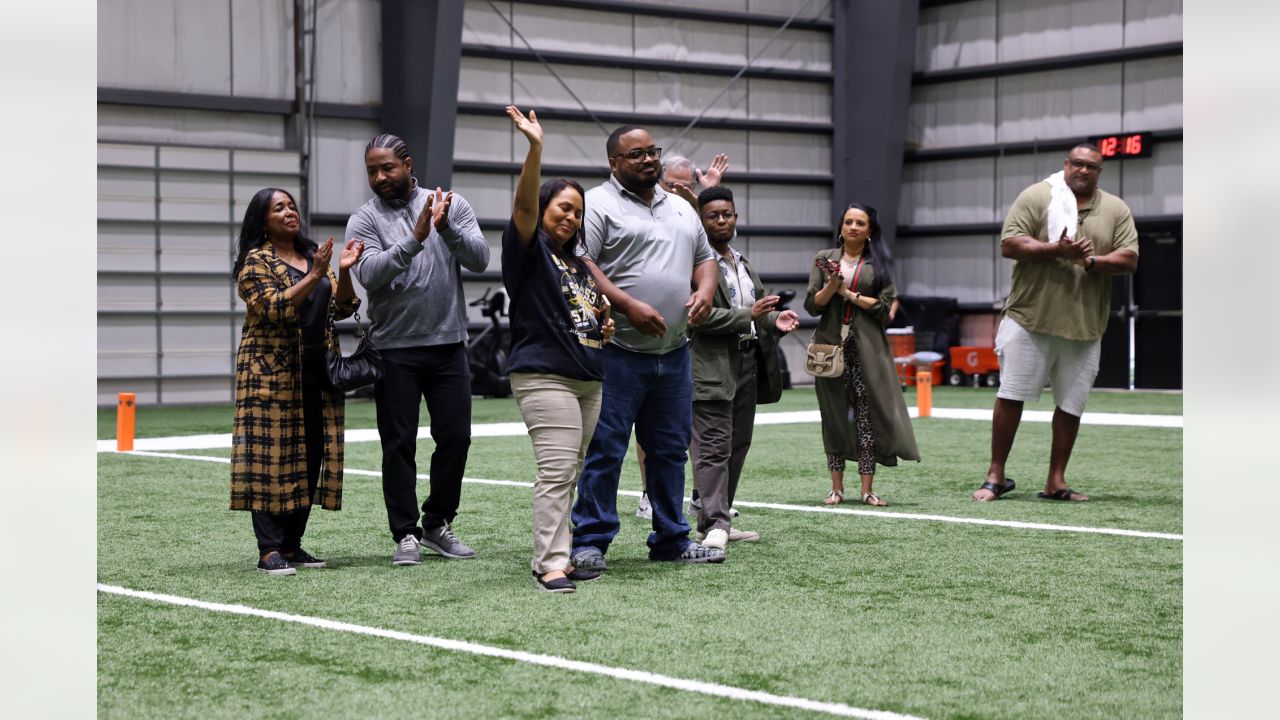 New Orleans Saints legend Rickey Jackson celebrates turning 65