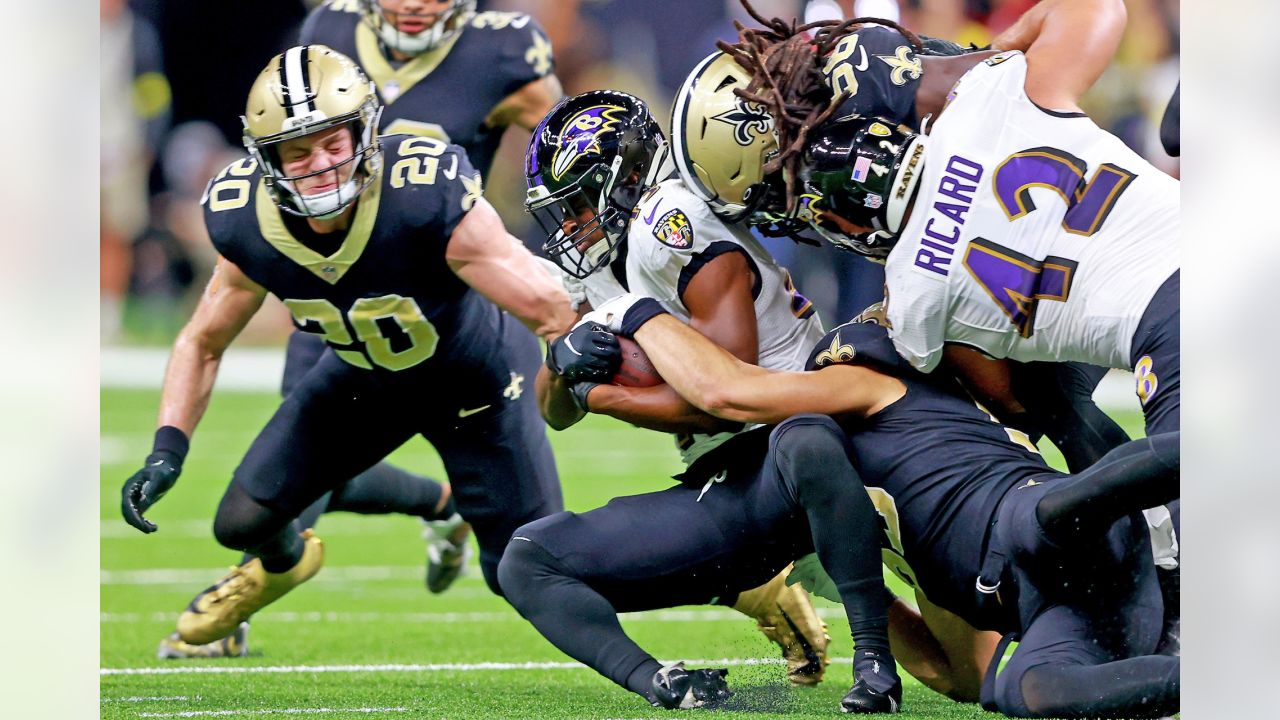 New Orleans Saints linebacker Pete Werner (20) in action during an NFL  football game against the Tampa Bay Buccaneers, Sunday, Sept. 18, 2022, in New  Orleans. (AP Photo/Tyler Kaufman Stock Photo - Alamy