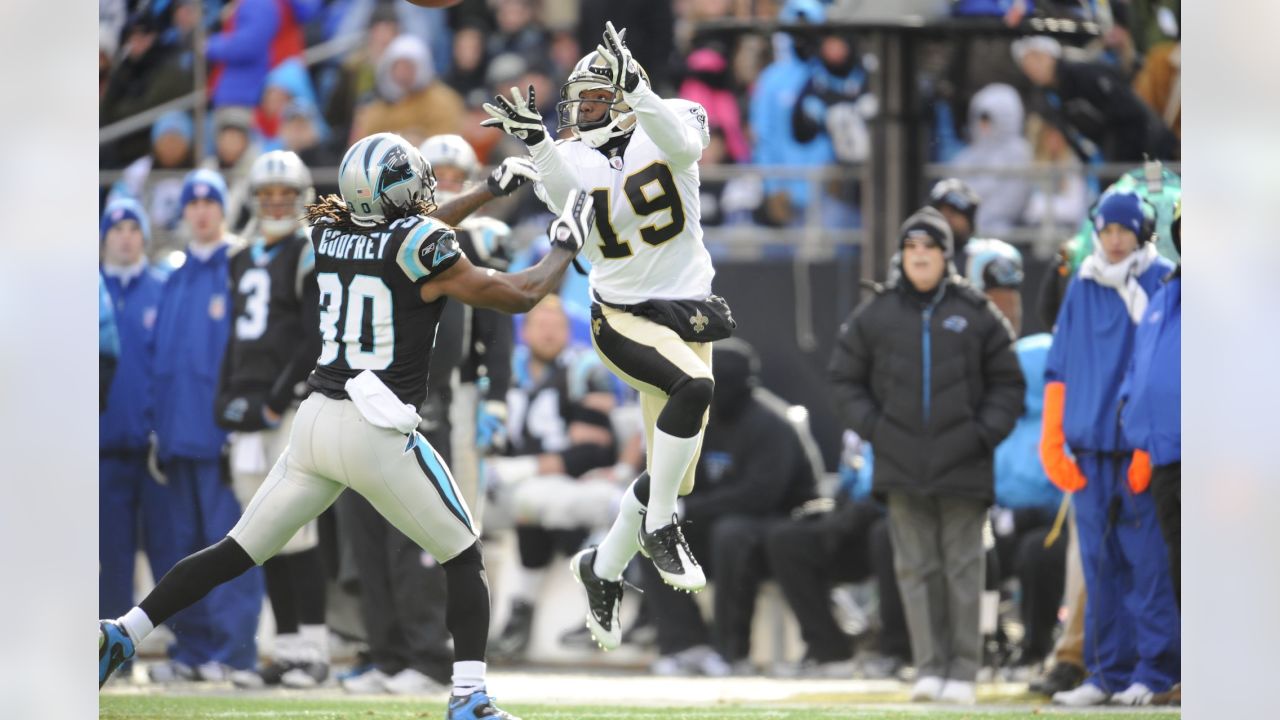 New Orleans Saints receiver Devery Henderson smiles after catching