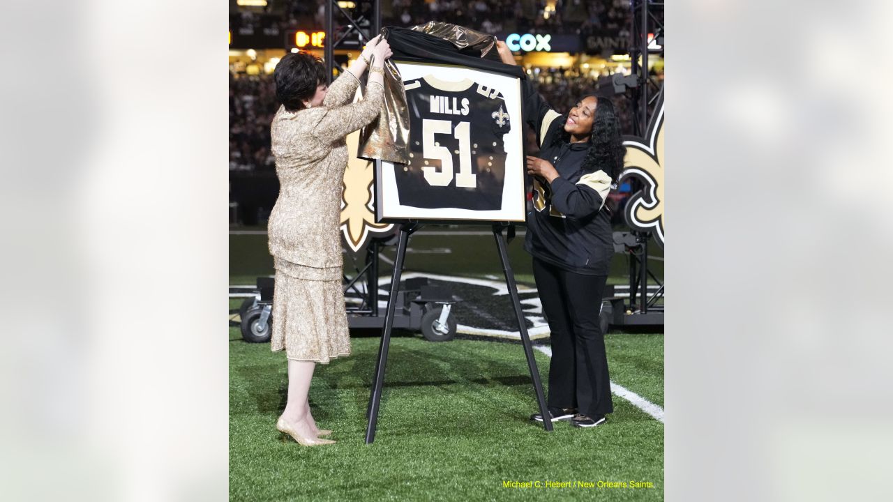 Sam Mills makes debut on banner at Pro Football Hall of Fame site