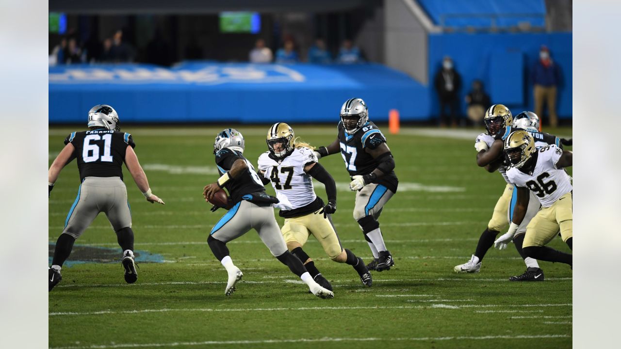 Saints rout Panthers 33-7 to earn No. 2 seed in NFC playoffs