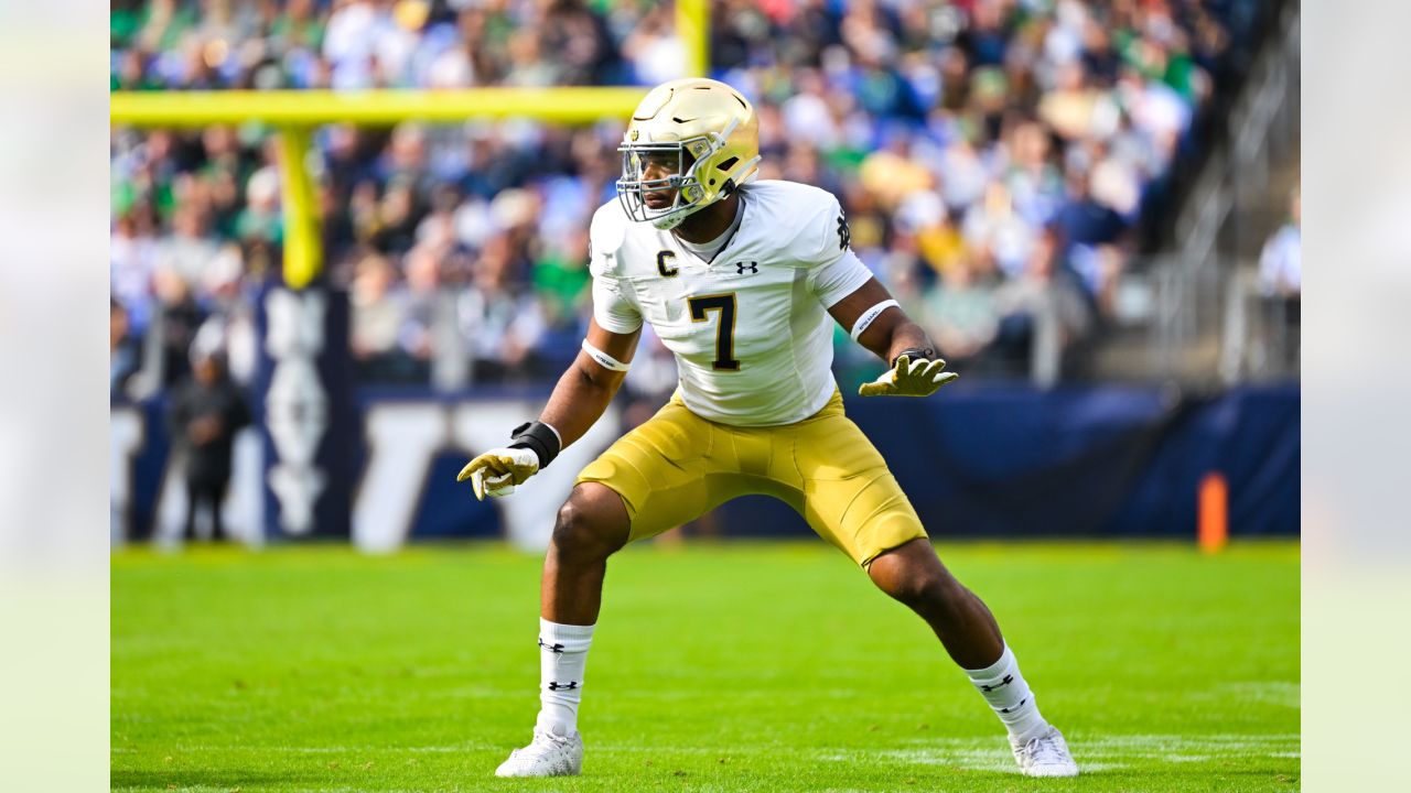 New Orleans Saints on X: With the 40th pick in the 2023 NFL Draft, the New  Orleans Saints select DE Isaiah Foskey! #SaintsDraft