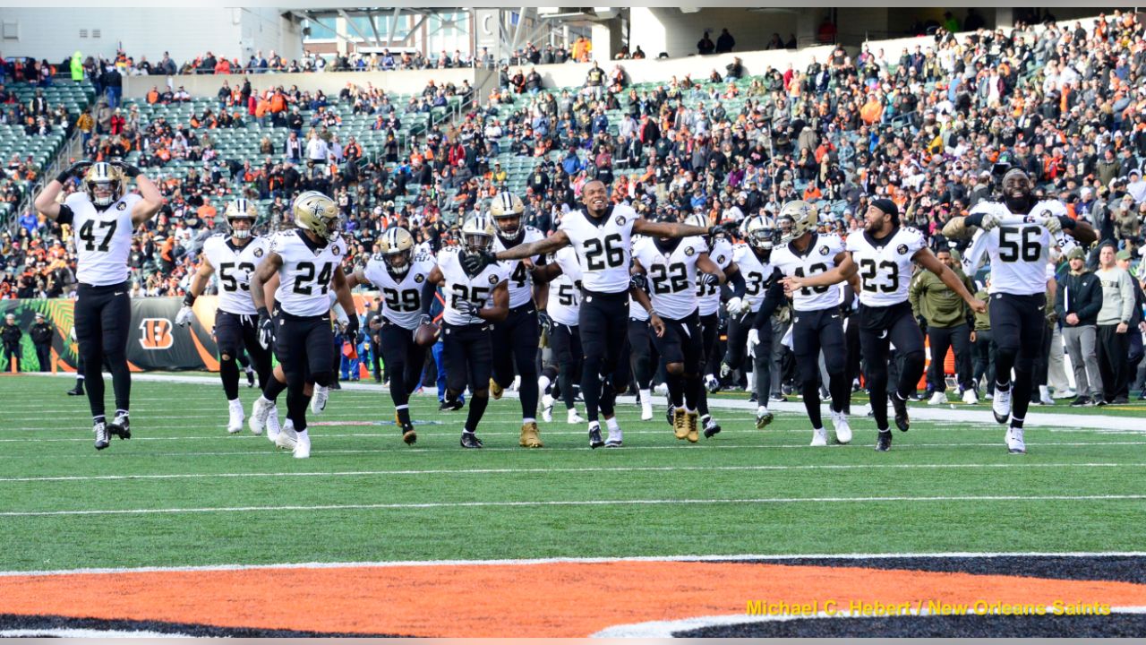 Bengals vs. Saints: Photos from the Week 10 battle in Cincinnati