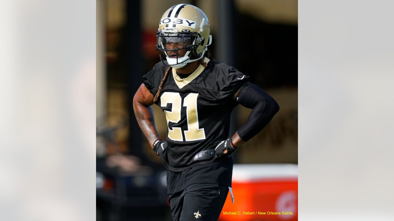 New Orleans Saints guard Lewis Kidd (66) runs through drills at the NFL  team's football training camp in Metairie, La., Wednesday, Aug. 2, 2023.  (AP Photo/Gerald Herbert Stock Photo - Alamy