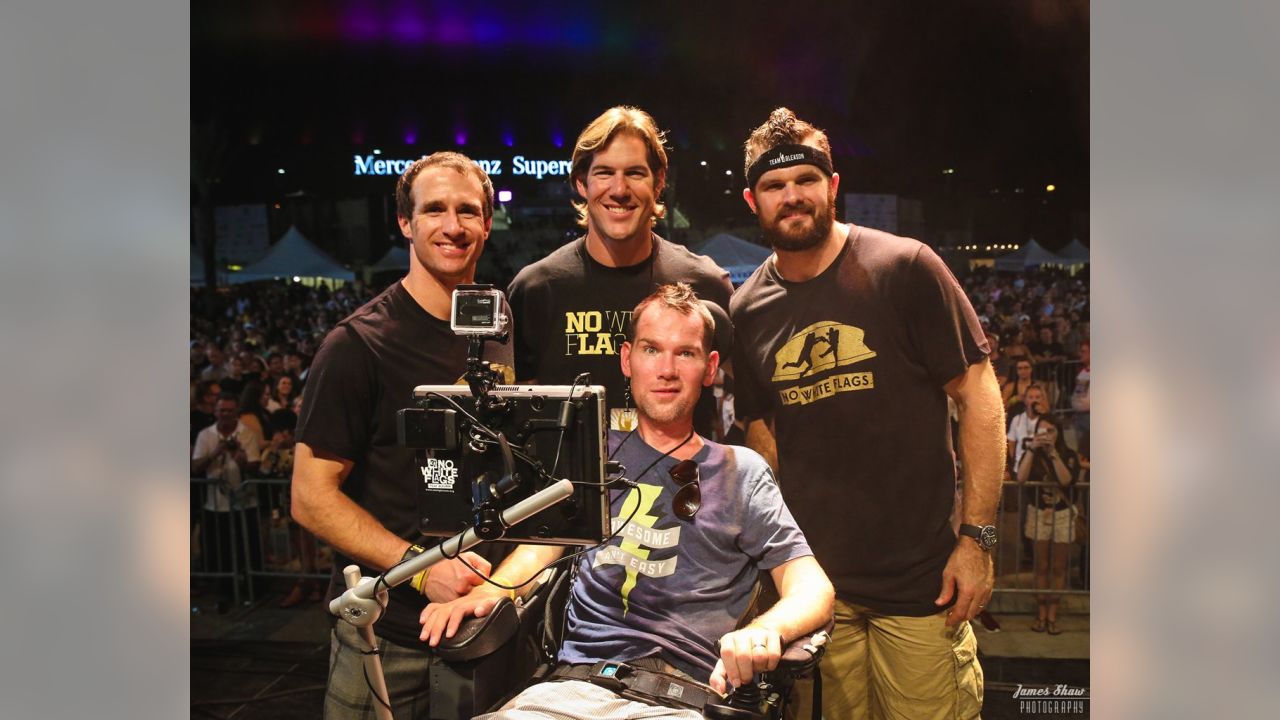 New Orleans Saints - Drew Brees and Team Gleason #NationalHugDay