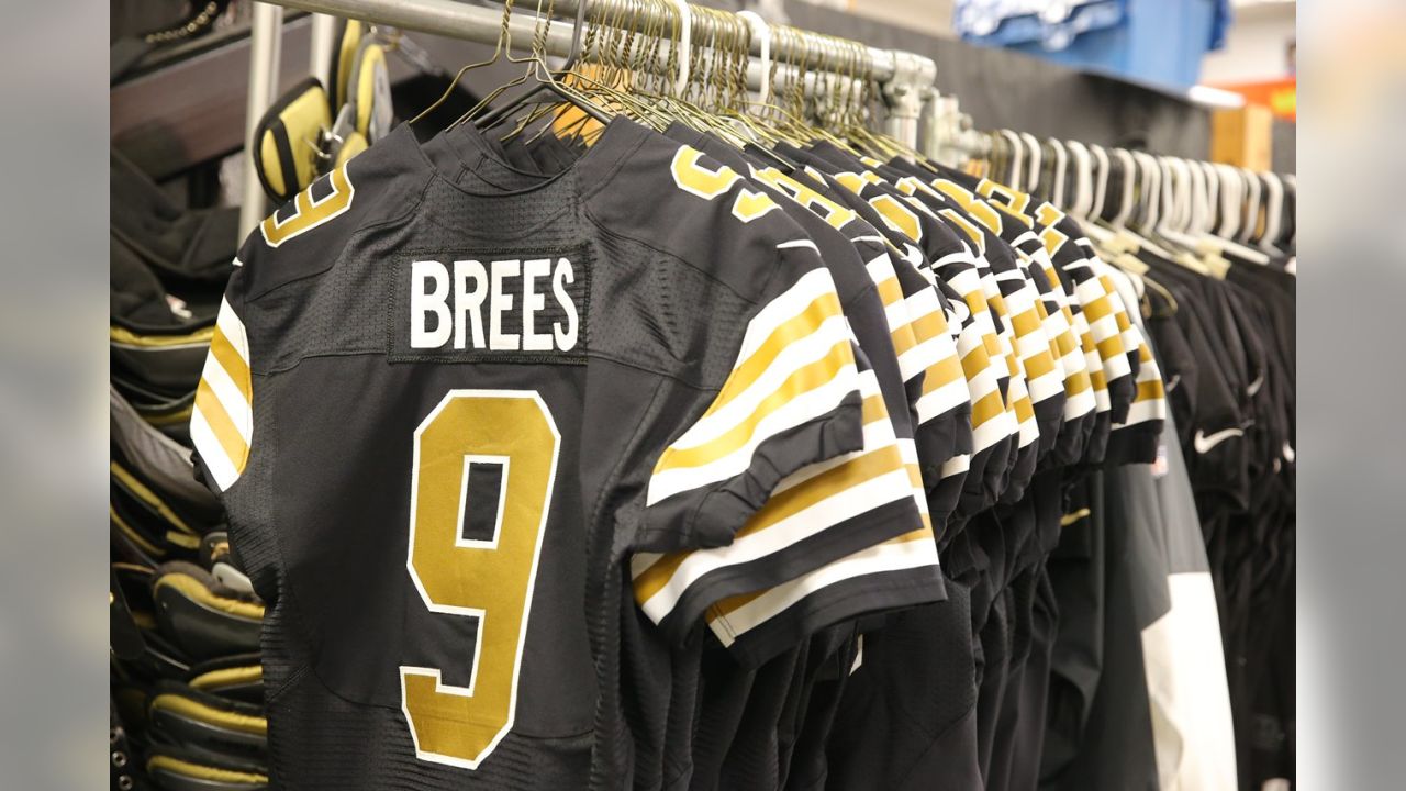 new orleans saints throwback jersey