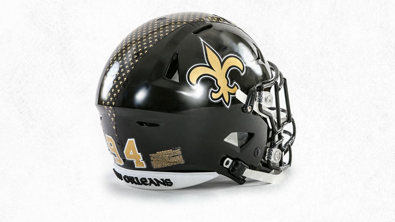 Saints Debut Their Awesome New Black Helmets on Sunday in London