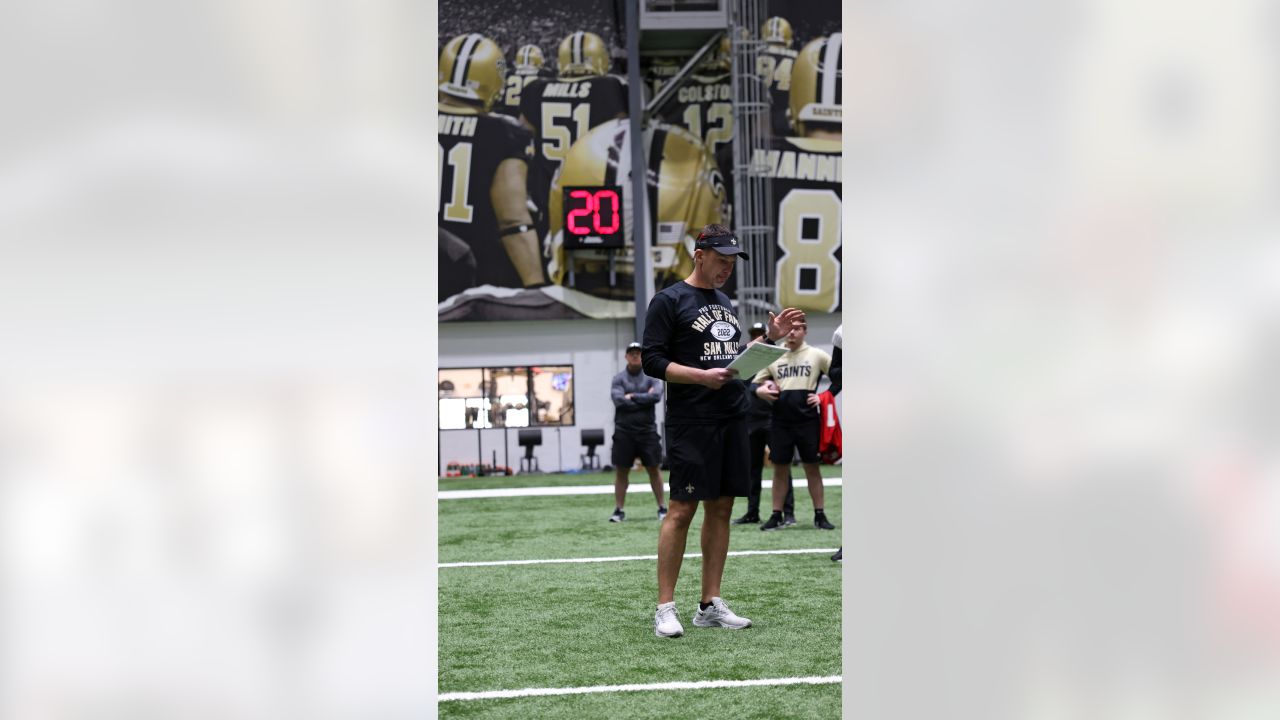 New Orleans Saints legend Rickey Jackson celebrates turning 65