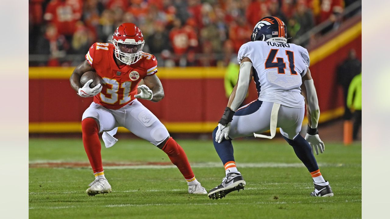 Former Chiefs RB Darrel Williams Agrees to 1-Year Contract with Cardinals, News, Scores, Highlights, Stats, and Rumors