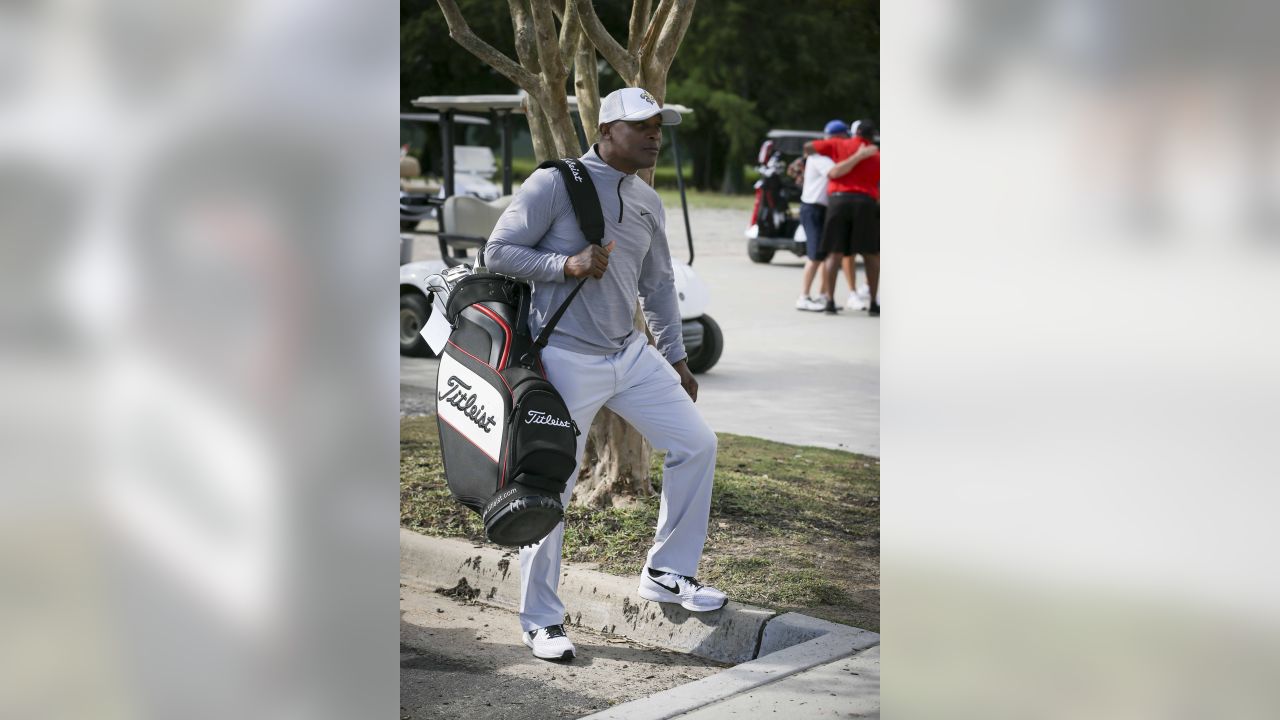 Sean Payton and Doug Pederson's golf bet mean Eagles will wear