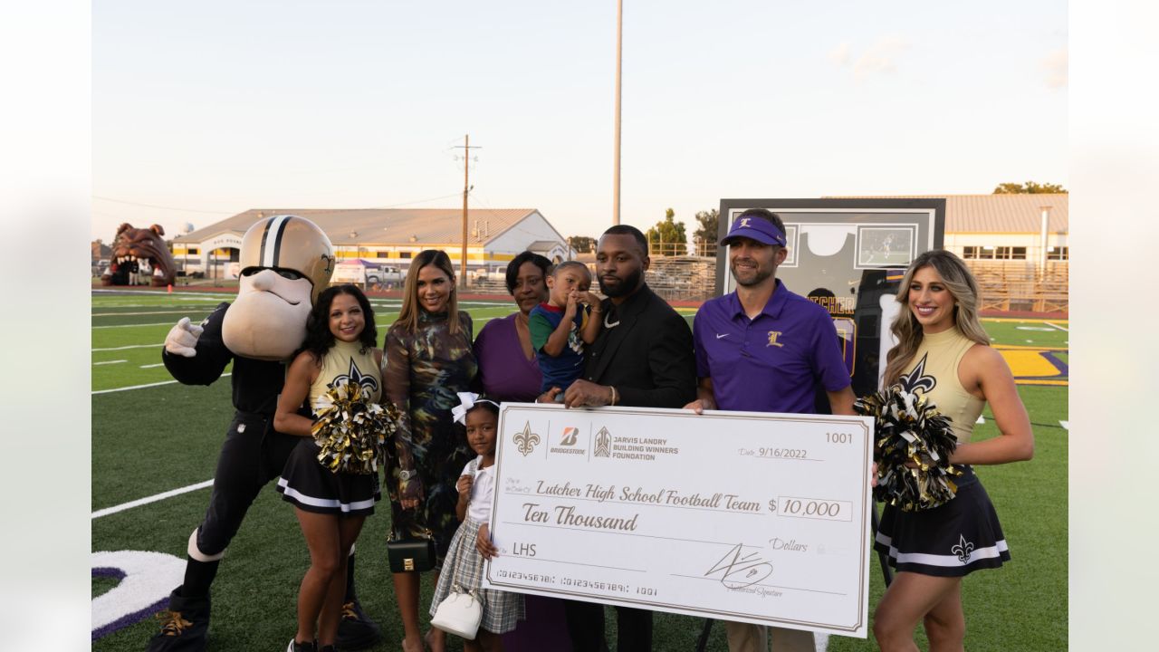 Video: Jarvis Landry invites the Lutcher Bulldogs to the New