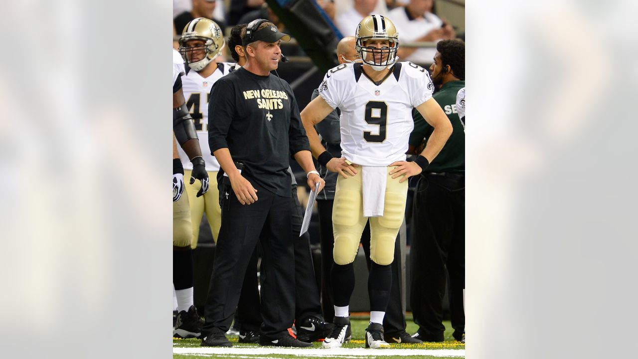 New Orleans Saints - Drew Brees and Team Gleason #NationalHugDay