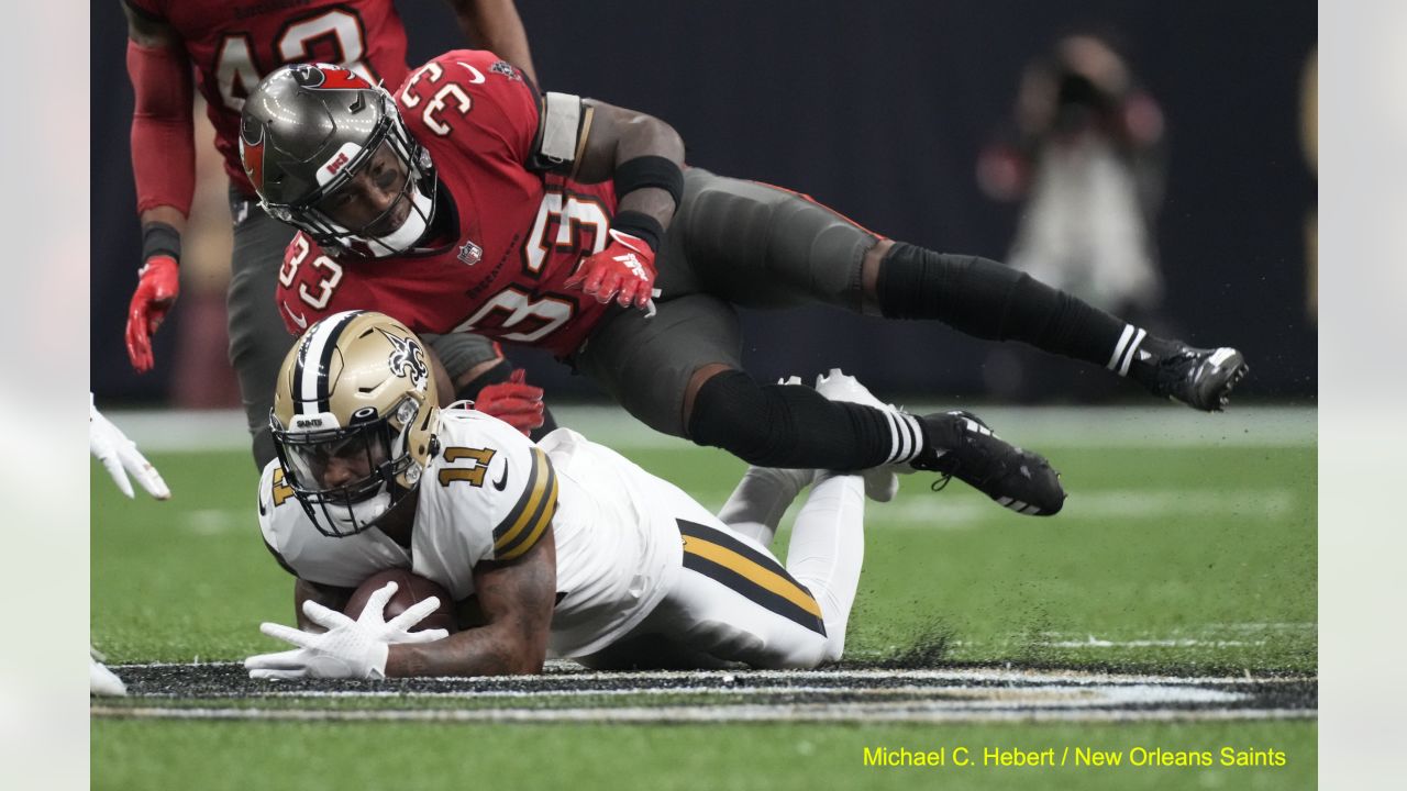 Trevor Siemian's feat and Jameis Winston's injury: 5 takeaways from Saints'  win over Bucs - The Athletic