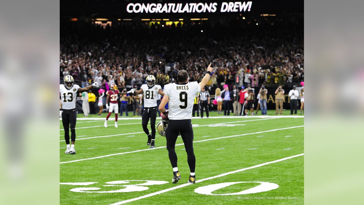 Drew Brees celebrates 40th birthday in the club like a 40-year-old man in  the club, This is the Loop