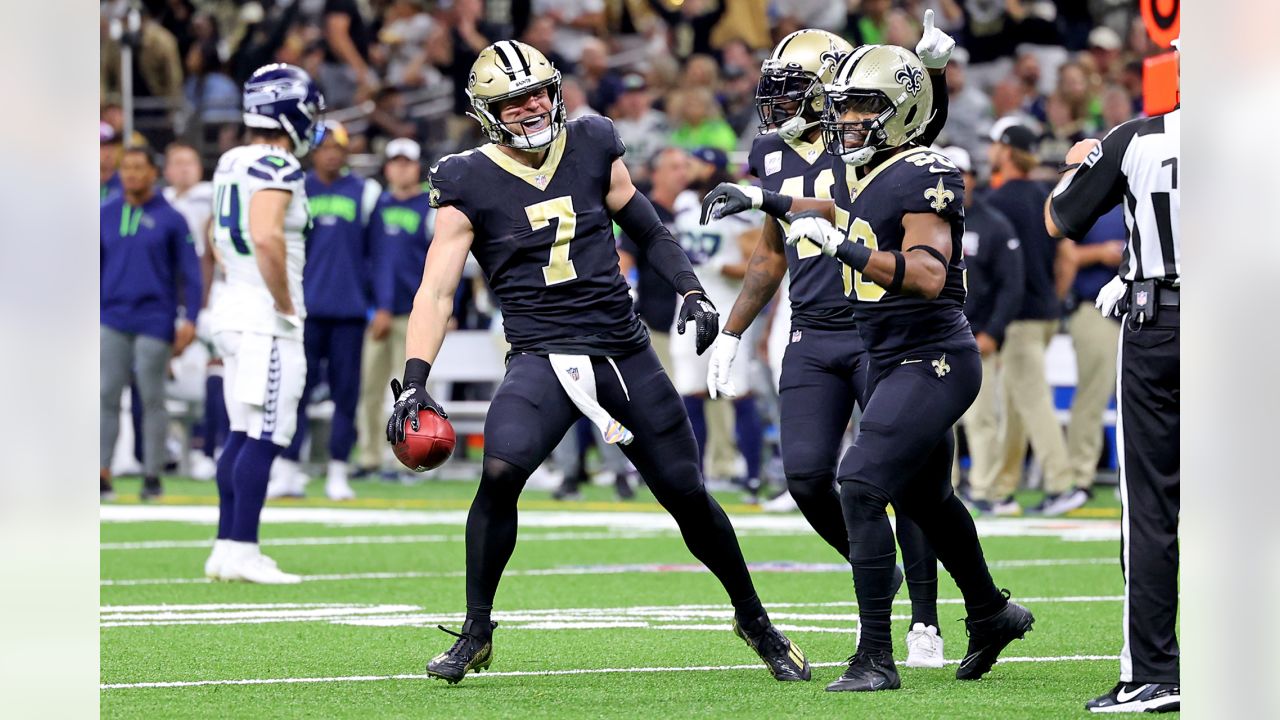 New Orleans Saints QB TE SR ST Taysom Hill Highlights HD wallpaper