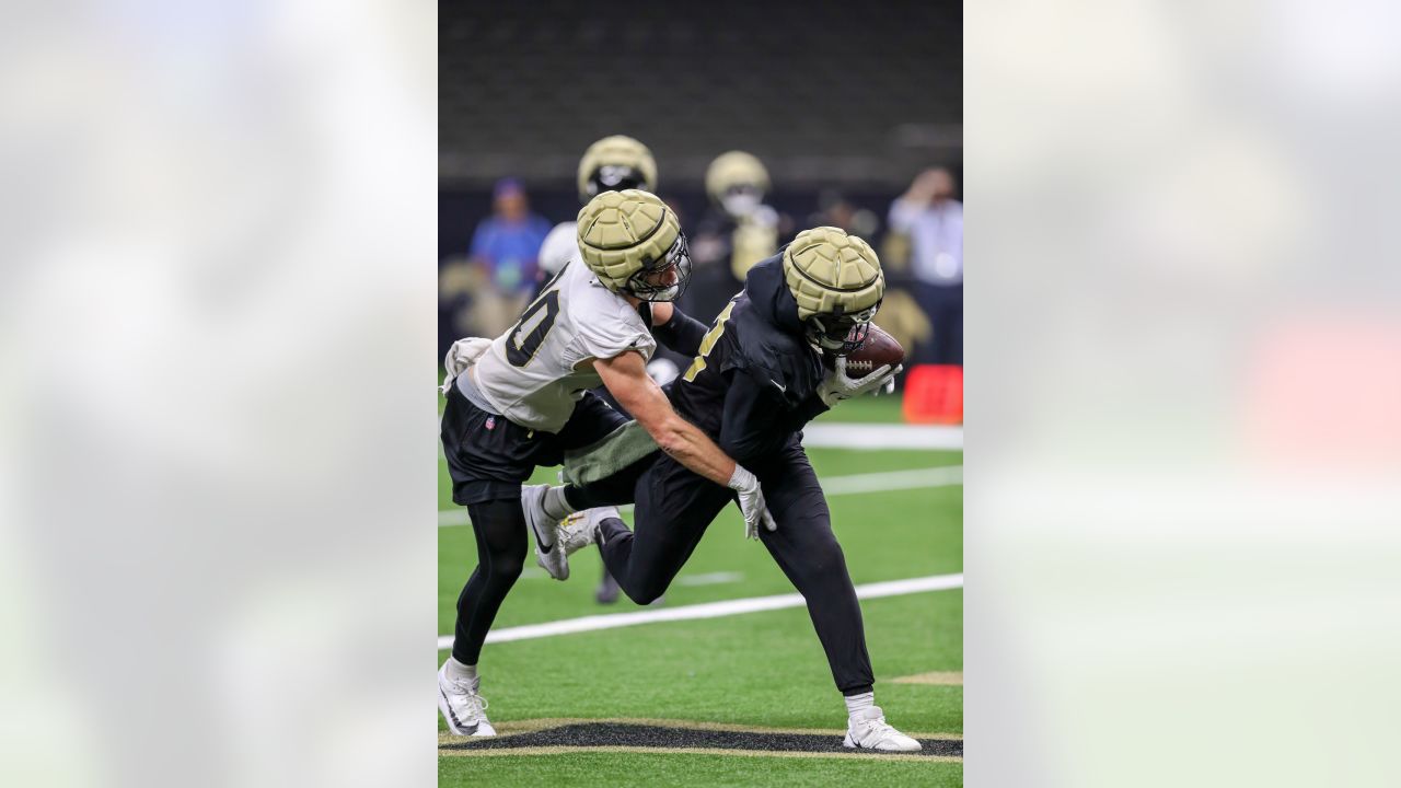 Houston Texans wide receiver Johnny Johnson III (89) catches a pass during  the second half of an NFL preseason football game against the New Orleans  Saints Saturday, Aug. 13, 2022, in Houston. (