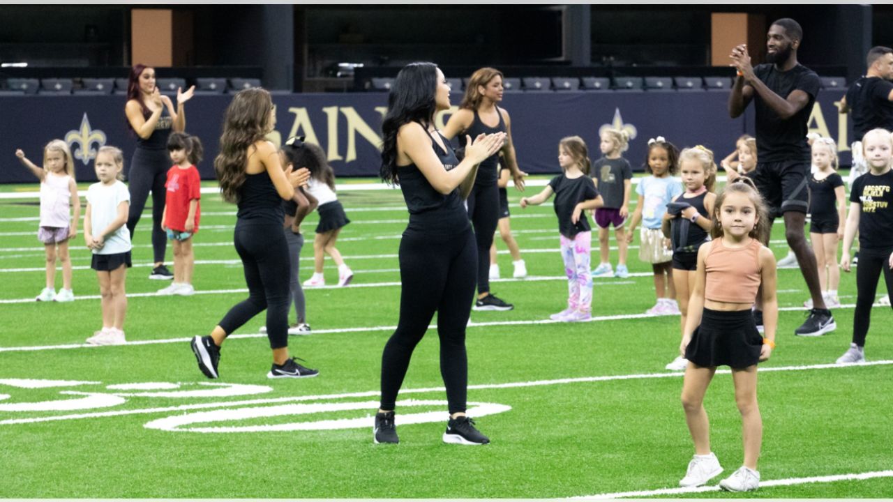 New Orleans Pelicans young core cheer Saints at Super Dome