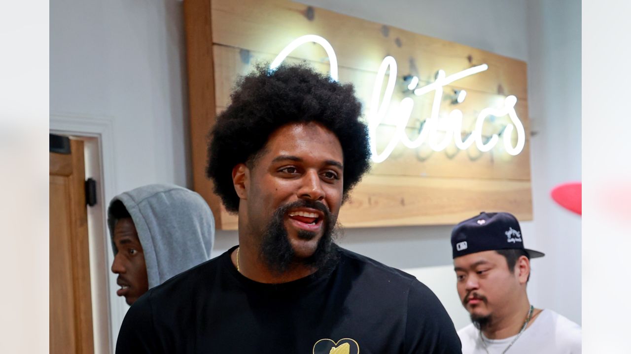 New Orleans Saints on Twitter: Last night, @CamJordan94 gifted 30 kids  from the Youth Empowerment Project (@YEPNOLA) with a pair of sneakers of  their choice! 