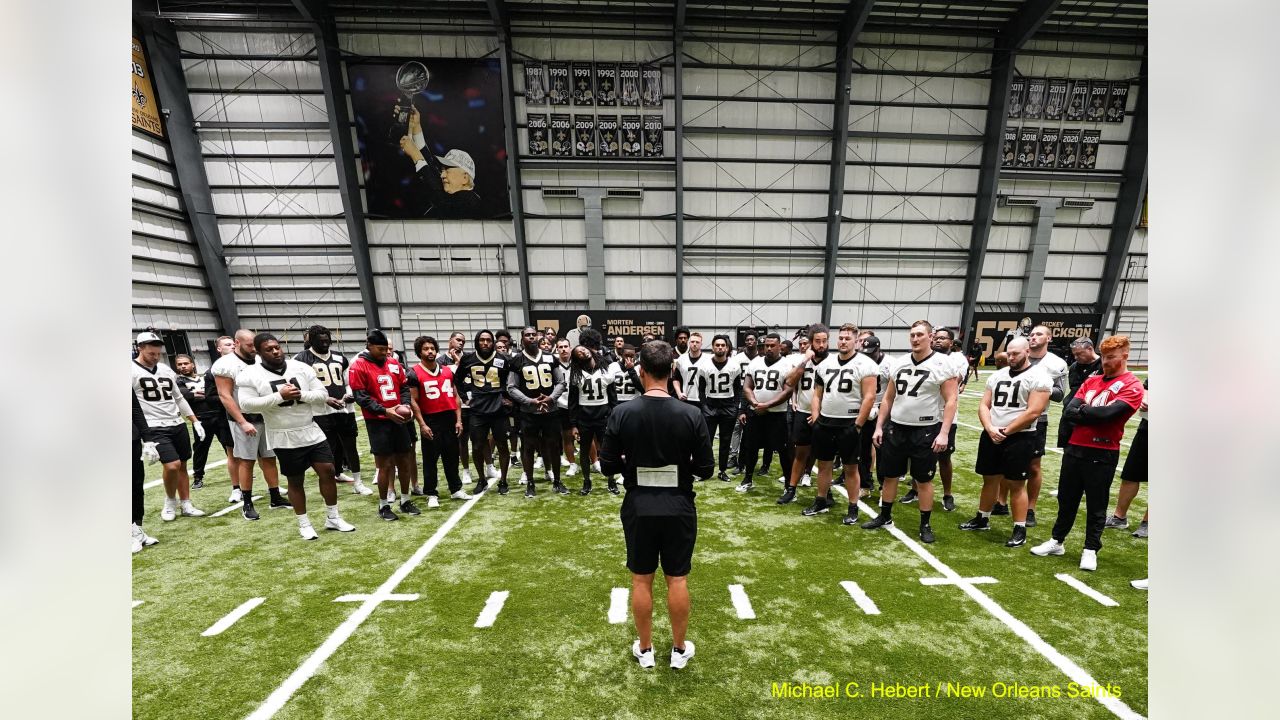 Photos: Pregame and Arrivals  Saints at Falcons Week 1 2022